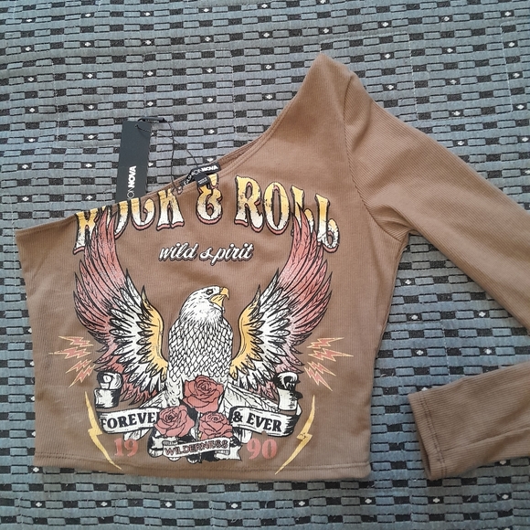 One shoulder stretchy top NWT - Picture 4 of 4